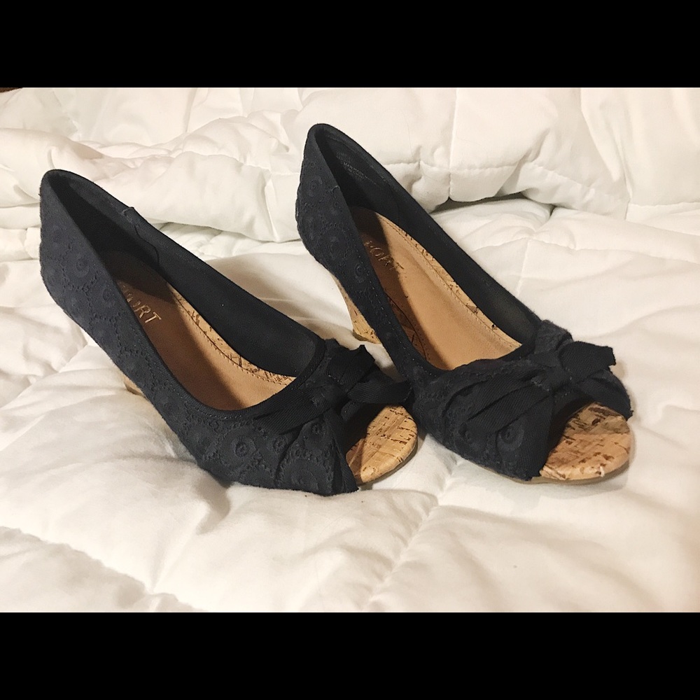 3” Blue Lace Cork Wedges
